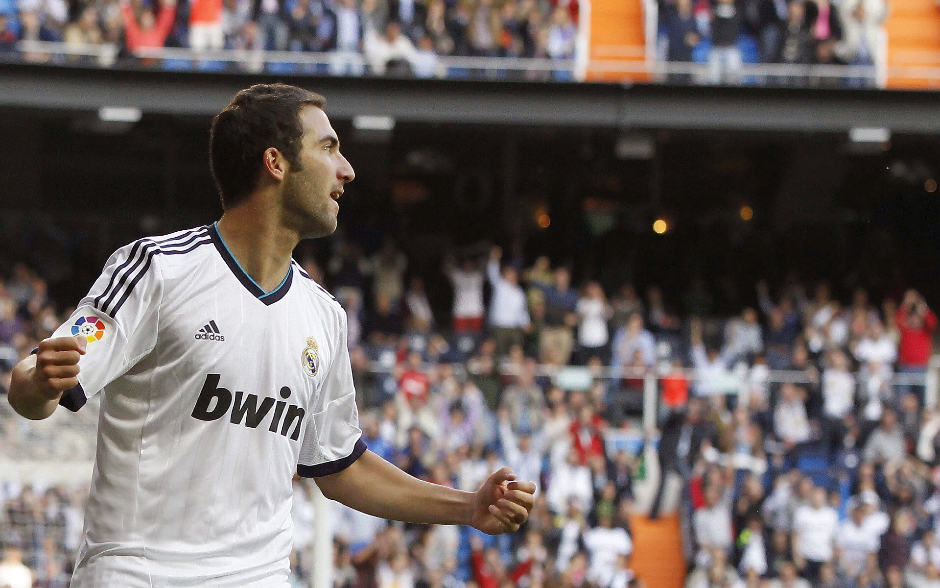 爱游戏电竞-中国足球国际合作网络逐步完善，推动行业走向高端，中国足协合作